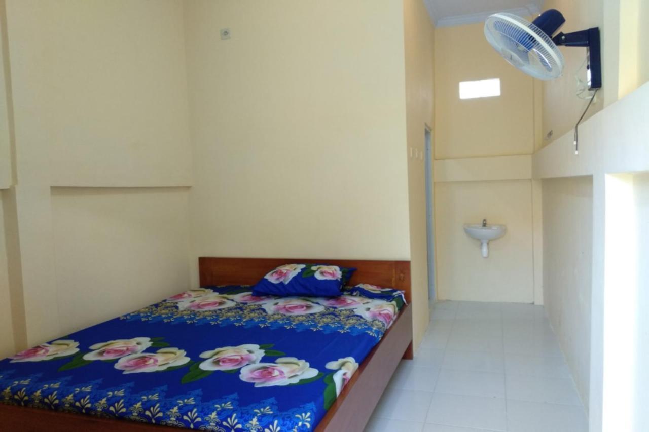 בניוואנגי Kelapa Gading Homestay Syariah Redpartner מראה חיצוני תמונה